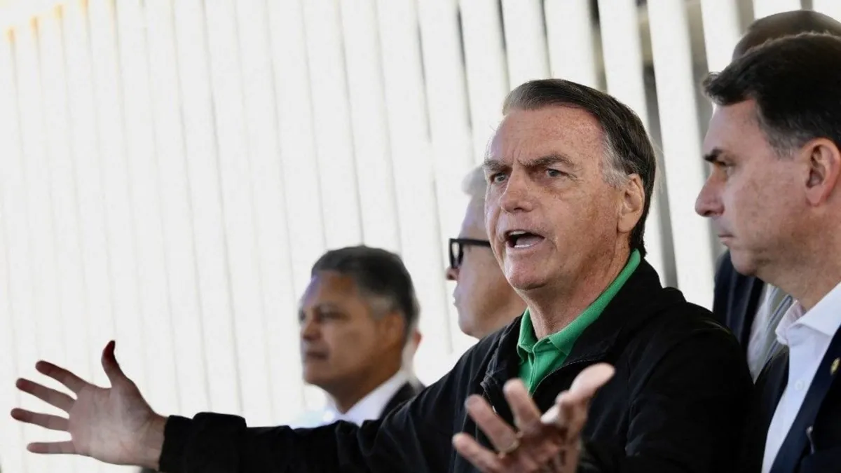 Bolsonaro terá que usar tornozeleira eletrônica
