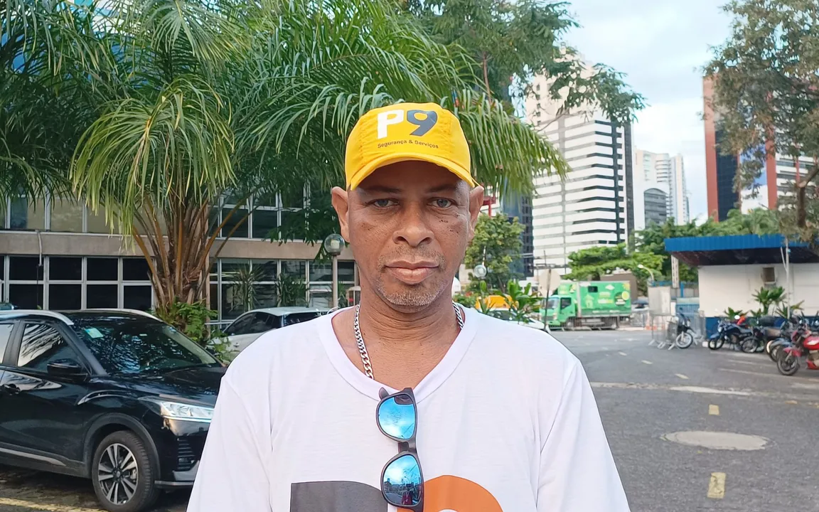 O segurança é fã de Edson Gomes há anos