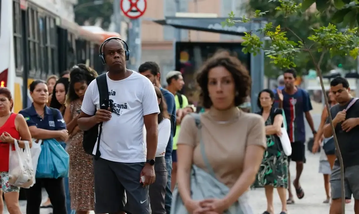 Pesquisa aponta que homens são minoria em comparação com as mulheres