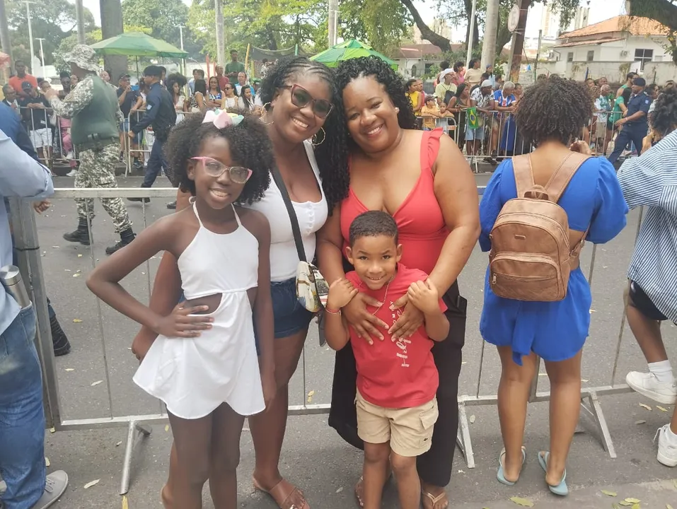Joseane com a família no 7 de setembro