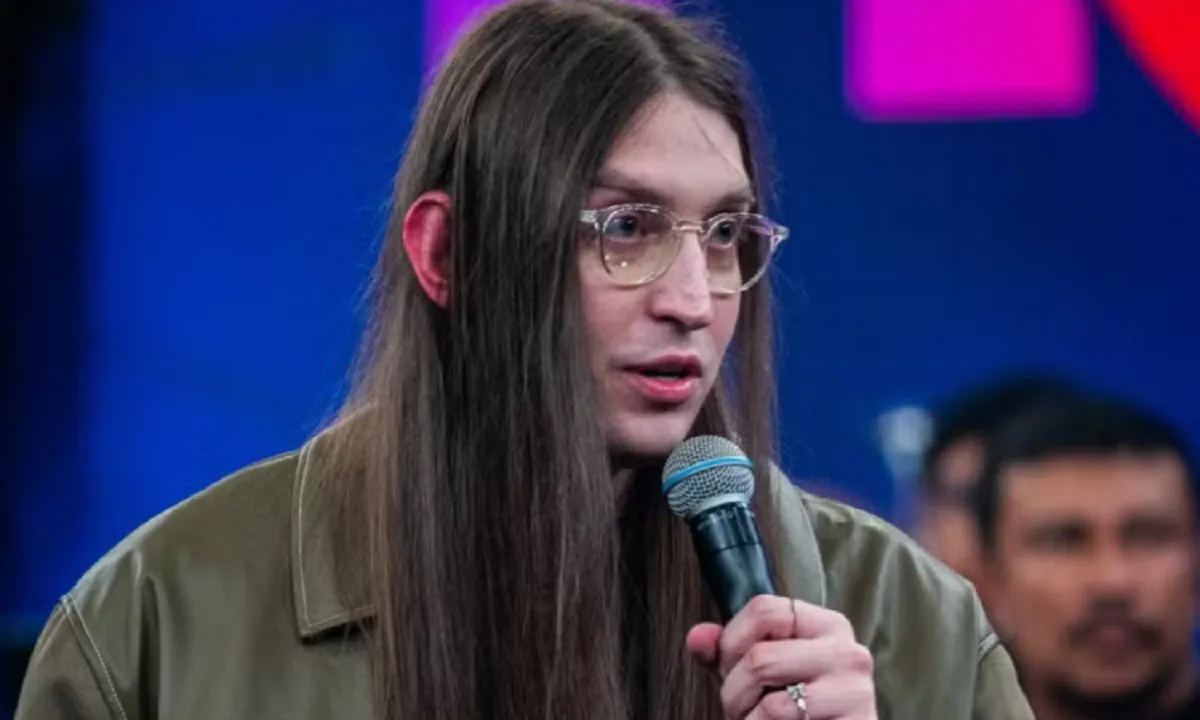 O youtuber Felipe Bressanim Pereira, mais conhecido como Felca