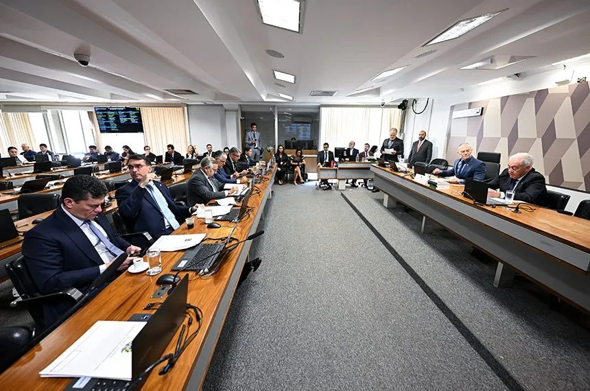 Agora o projeto segue para Câmara dos Deputados