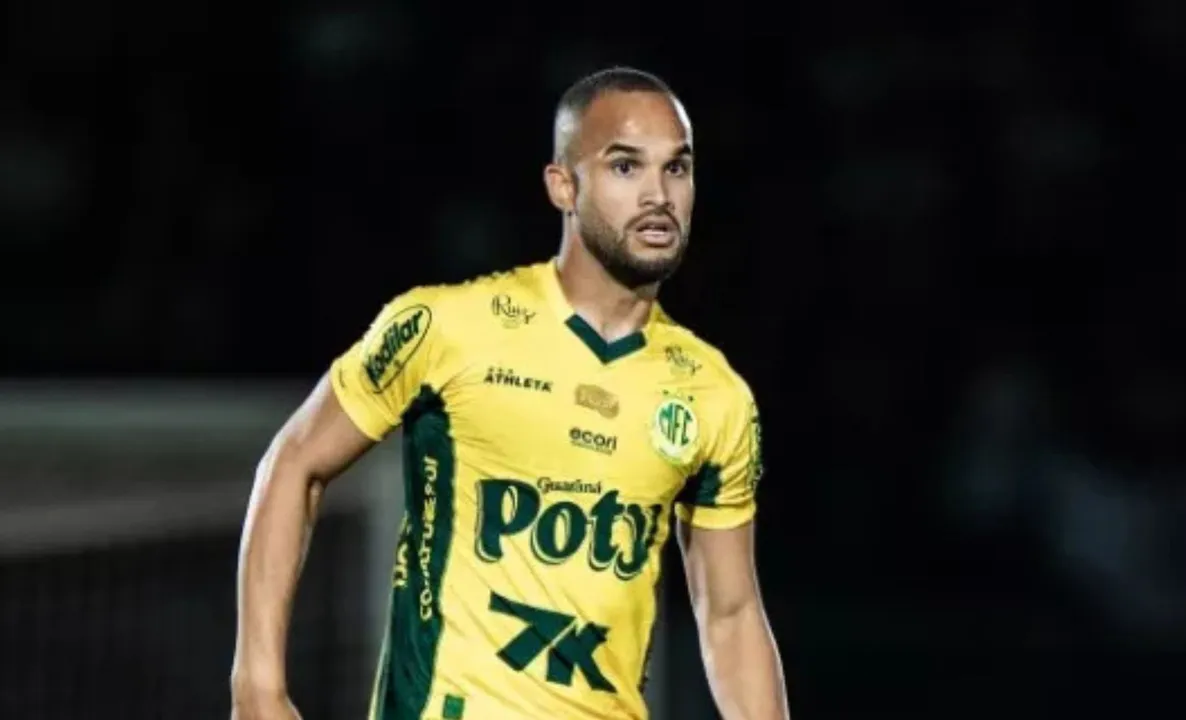 Imagem ilustrativa da imagem Pinta de clássico? Ex-Vitória vê "gosto diferente" em Mirassol x Bahia
