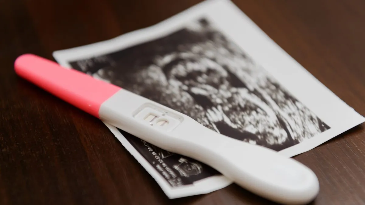 Os casos mais comuns envolvem mulheres que não desconfiam da gestação