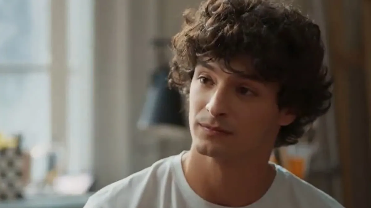 Famosos, assim como Tiago de Vale Tudo, usam vestimenta que desafia padrões