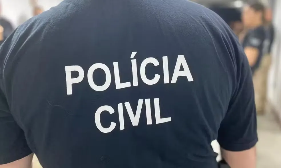 Imagens mostraram que sobrinho atropelou o tio várias vezes