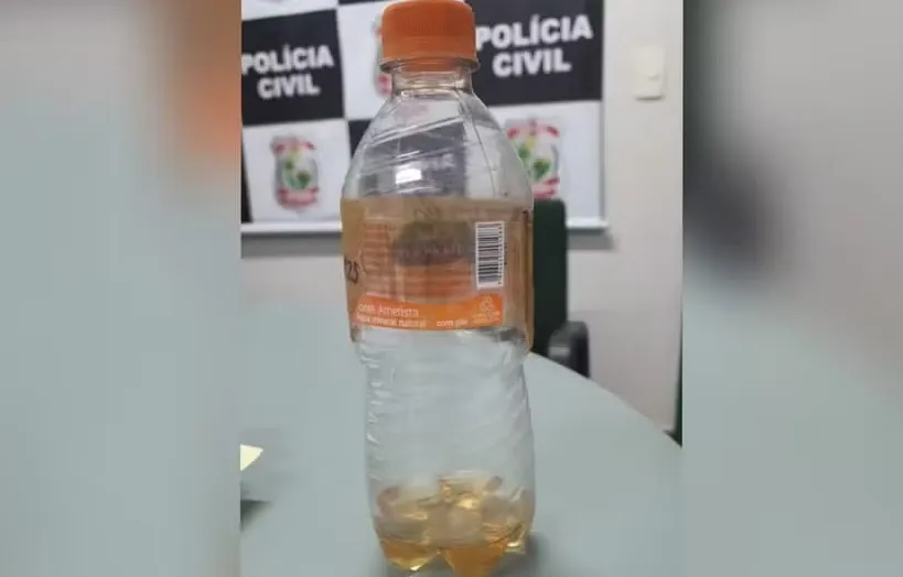 Líquido estava na casa de familiar de um dos homens