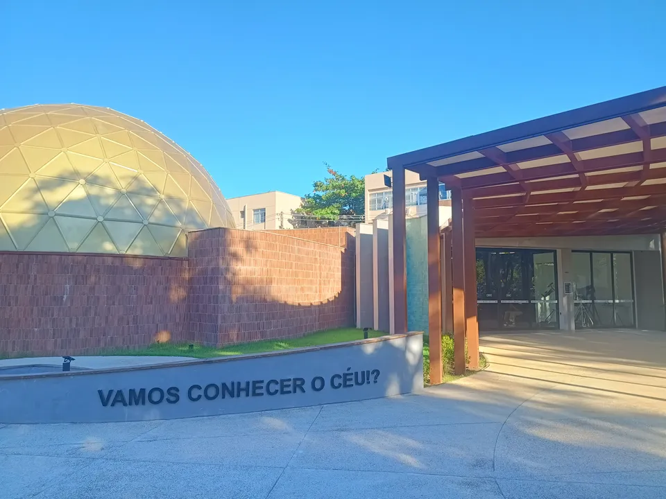 Observatório e Planetário da Ufba oferece experiência imersiva de visualização dos astros