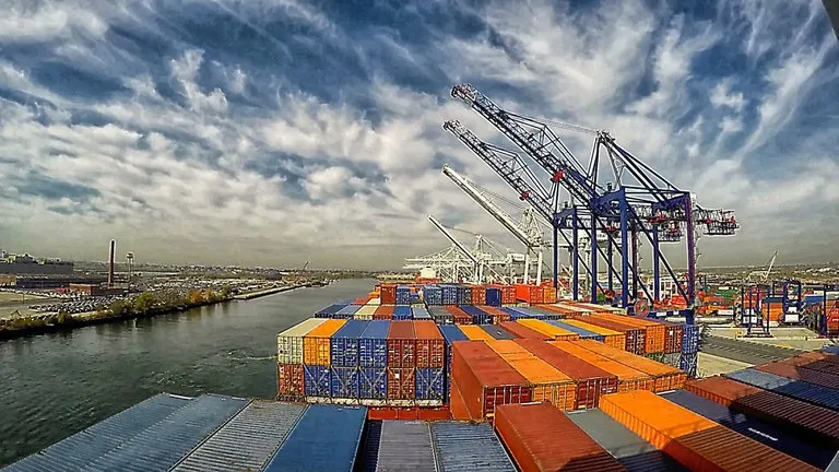 Empresários procuram novos mercados, mas veêm cenário de forma pessimista