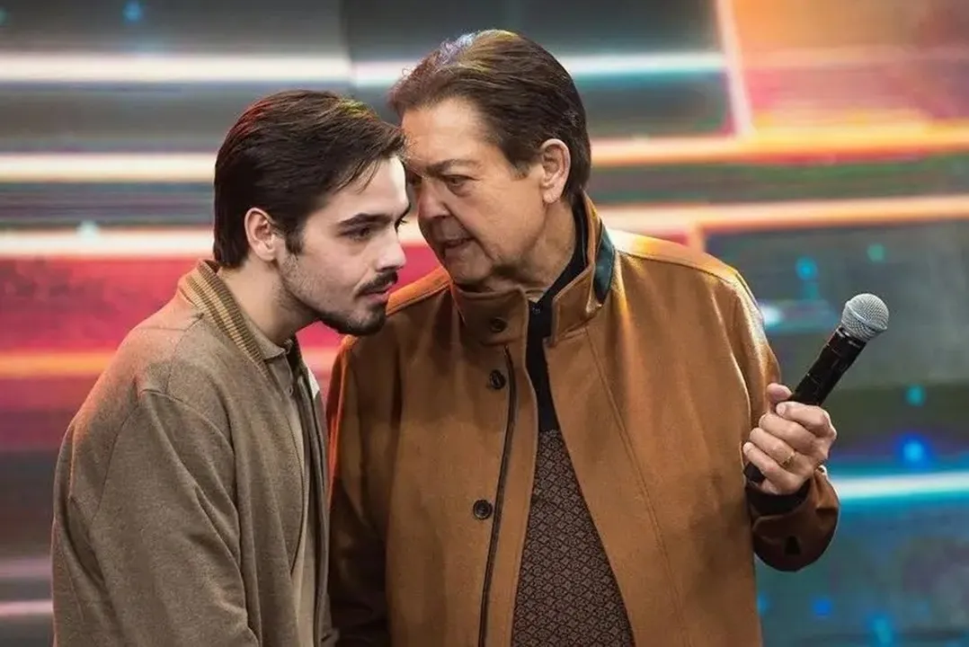 Faustão e o filho, João Silva