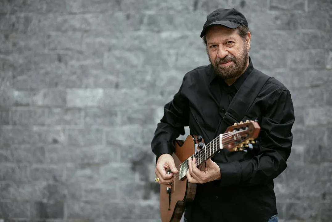 João Bosco retorna à Pupileira com espetáculo que une tradição e inovação musical