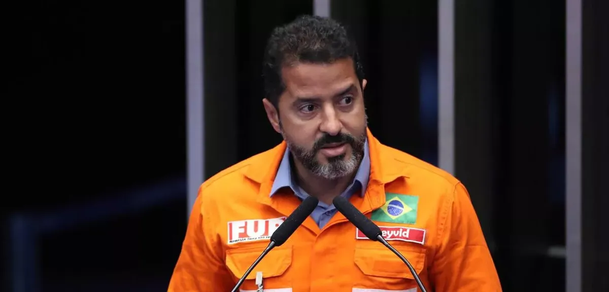 Deyvid Bacelar passou 77 dias sem acesso aos mais de 10 mil contatos do seu número pessoal pelo Whatsapp