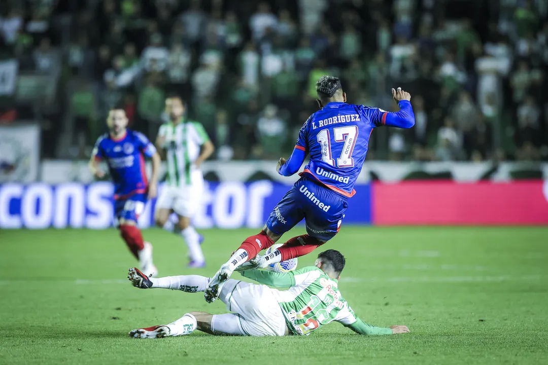 Juventude já rebaixou o Bahia em 1997 e o eliminou da Copa do Brasil em 1999. Agora, os clubes se enfrentam neste domingo pela Série A, na Arena Fonte Nova.