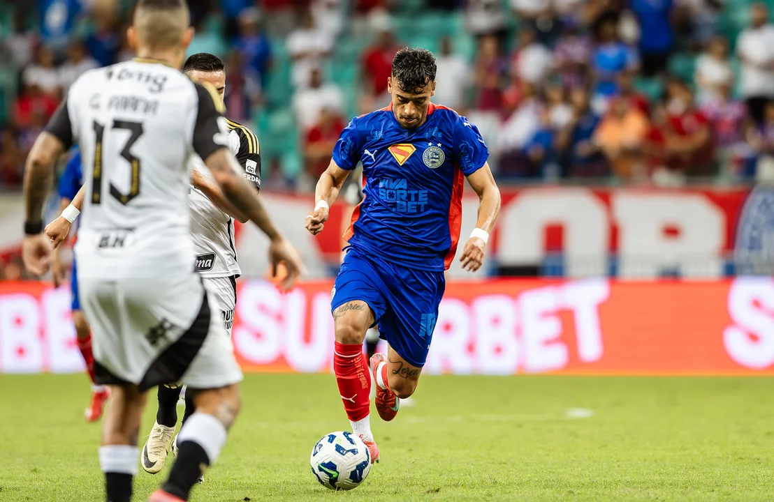 Lucho Rodríguez, do Bahia, atinge 23 jogos sem marcar e lidera ranking de maiores jejuns de gols entre atacantes da Série A do Brasileirão 2025