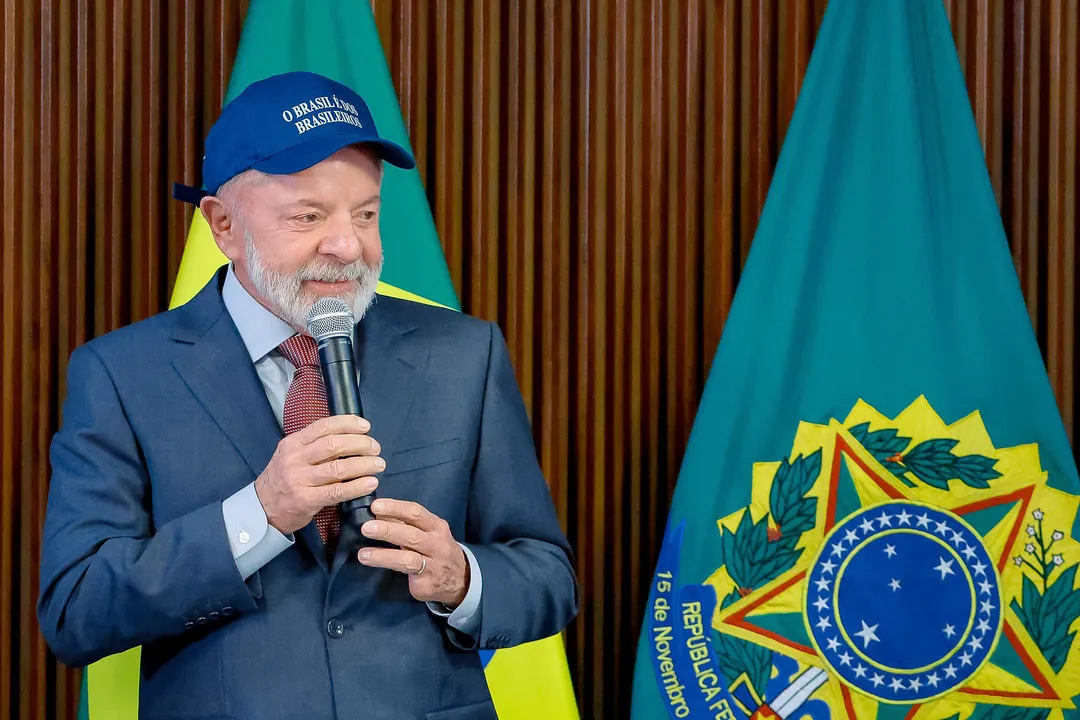 Lula reuniu ministros no Palácio do Planalto nesta terça-feira, 26
