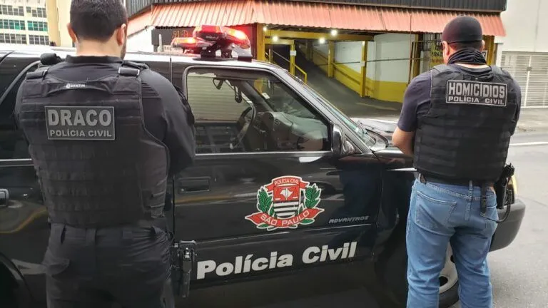 De acordo com a investigação policial, a mulher sofre de depressão