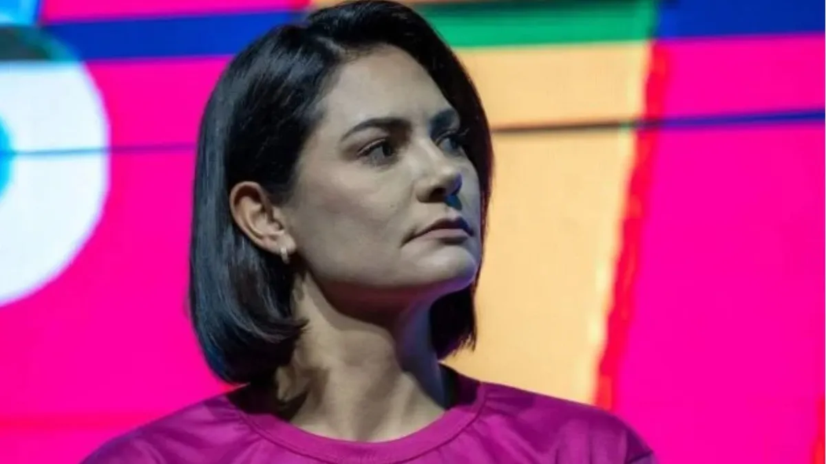 Ex-primeira-dama Michelle Bolsonaro durante evento no PL