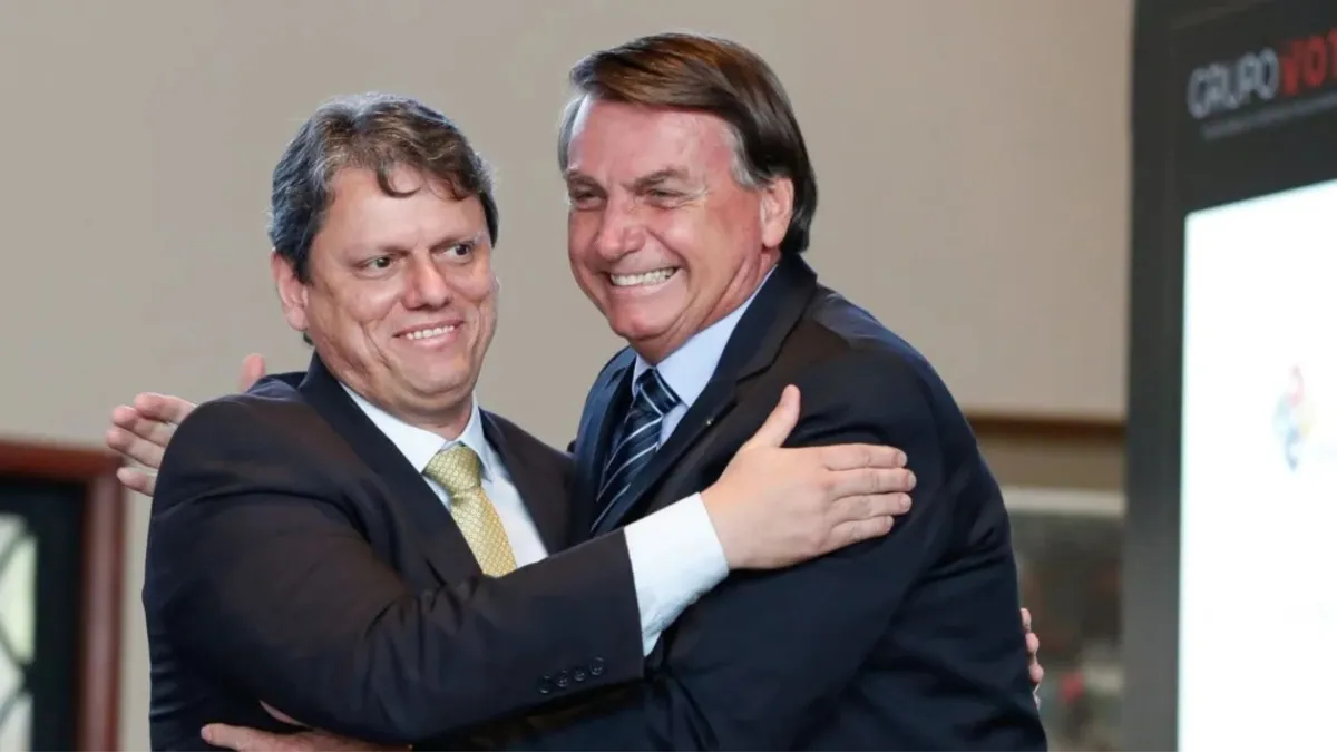 Bolsonaro e Tarcísio de Freitas juntos