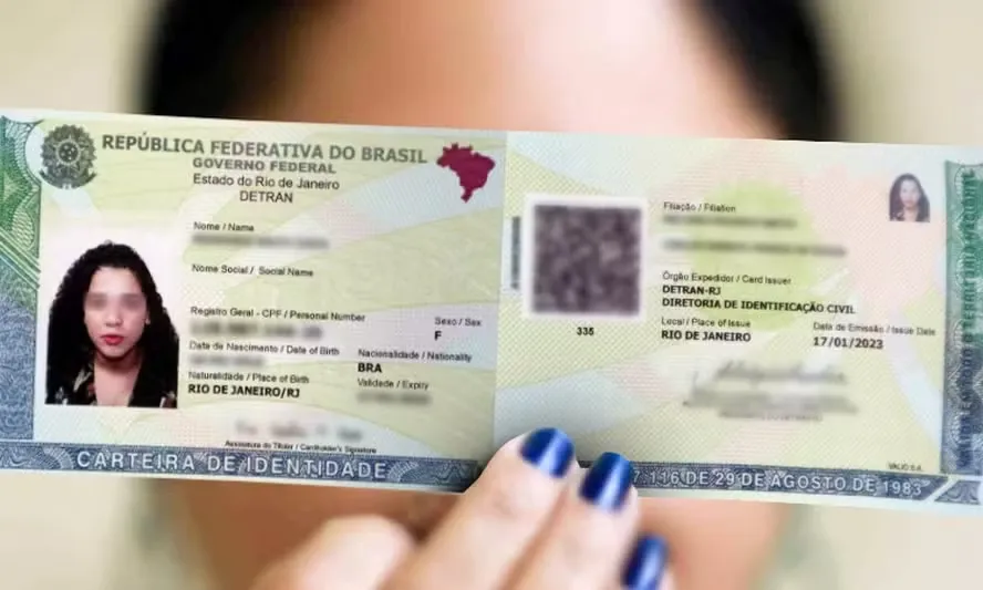 O documento conta com biometria facial e digital, além de QR Code para autenticação, reduzindo riscos de fraude