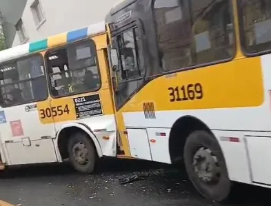 Os coletivos baterem de frente e todas as vítimas estavam no coletivo que operava a linha 0221