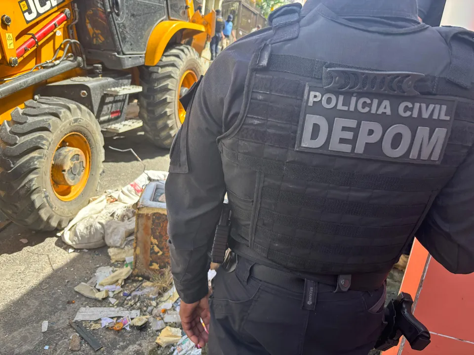 Barricadas vinham sendo utilizadas pelas facções