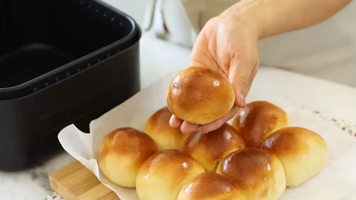 Pão na air fryer é feito de forma bem rápida