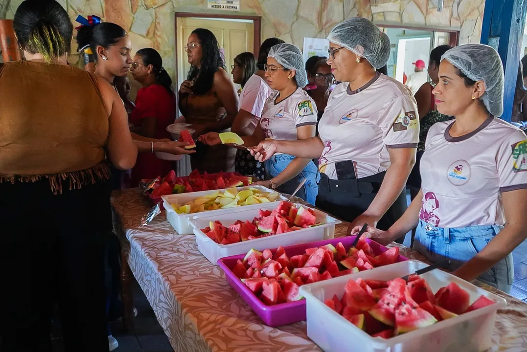 Cidadãos em situação de vulnerabilidade tiveram café da manhã reforçado na inauguração de cozinha comunitária