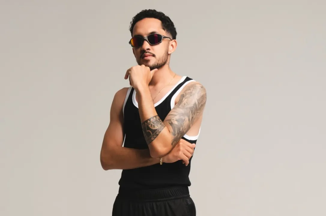 Grelo é cantor e compositor