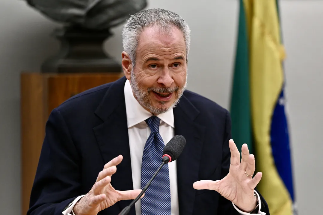 Presidente da COP30, André Correa do Lago, tem buscado solução