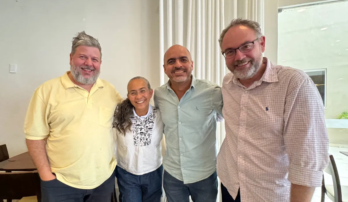 Paulo Miranda, porta-voz de Minas Gerais, Heloísa Helena, Marcelo Carvalho, porta-voz da Bahia e o porta-voz nacional da Rede, Paulo Lamac