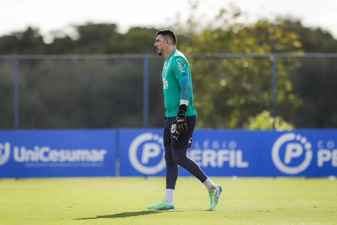 Goleiro João Paulo