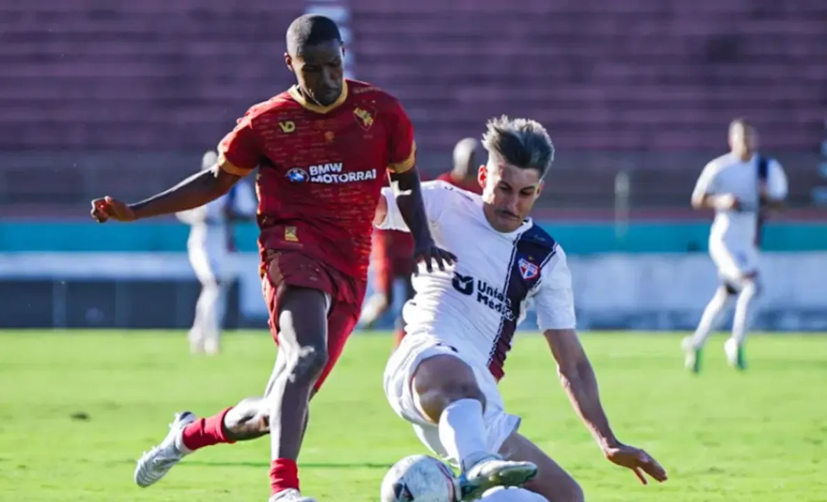 Bahia de Feira venceu o Galícia por 1 a 0 no jogo de ida
