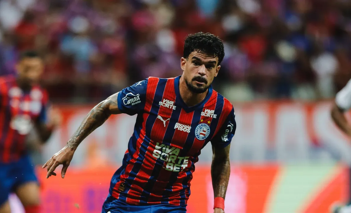 Cauly em campo pelo Bahia na Arena Fonte Nova