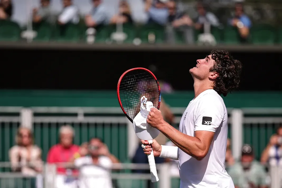 João Fonseca entra no top 50 da ATP e estreia no Masters 1000