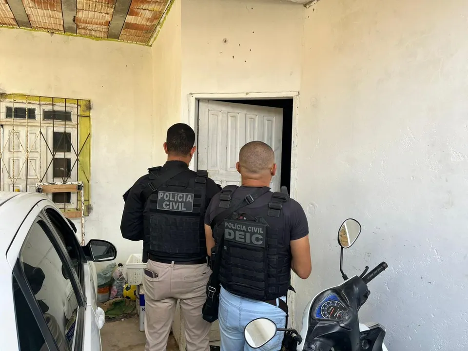 Operação foi deflagrada na manhã deste sábado, 19