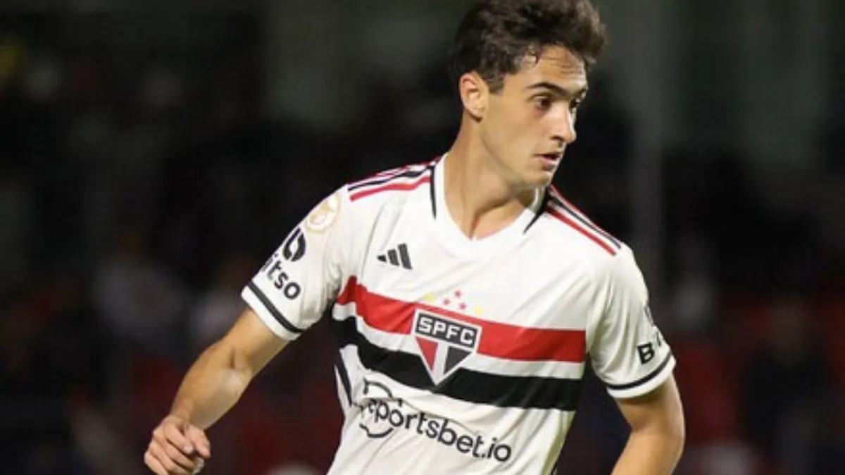 Rodriguinho pelo São Paulo