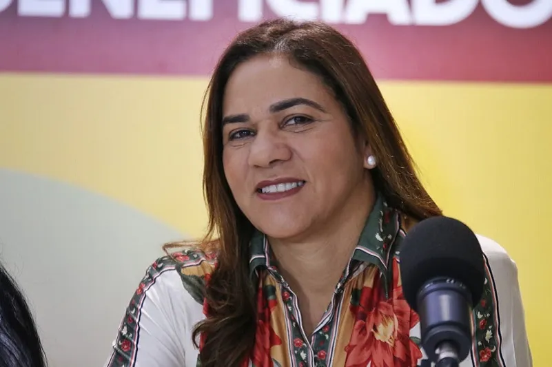 Roberta Santana, secretária de Saúde do Estado da Bahia