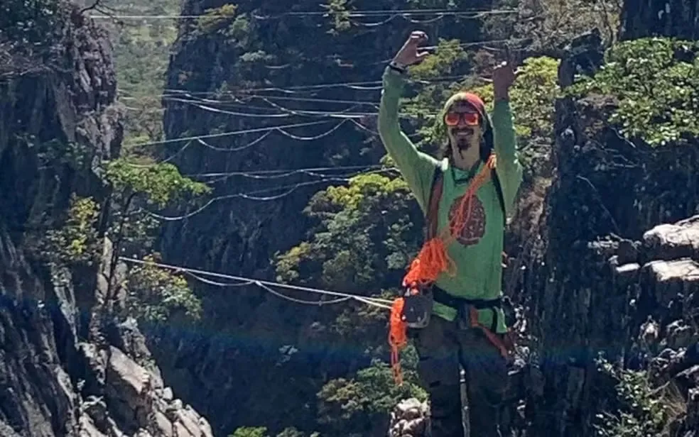 A vítima foi identificada como Gustavo Rodrigues Guimarães