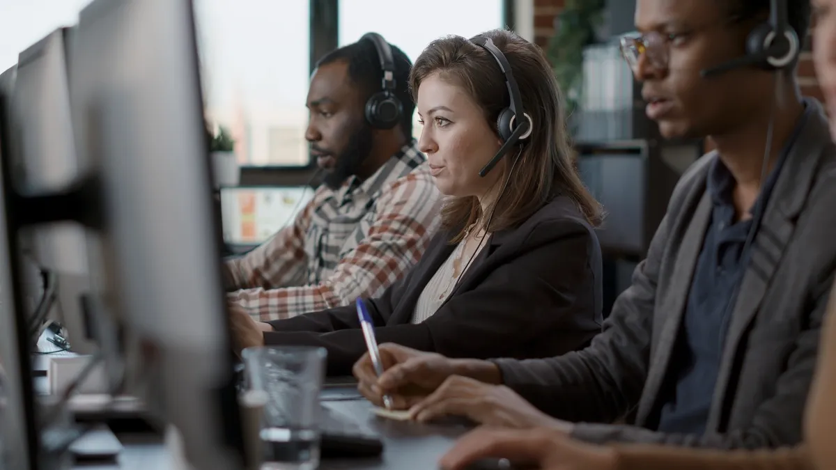 Telemarketing é uma das profissões apontadas como ameaçadas