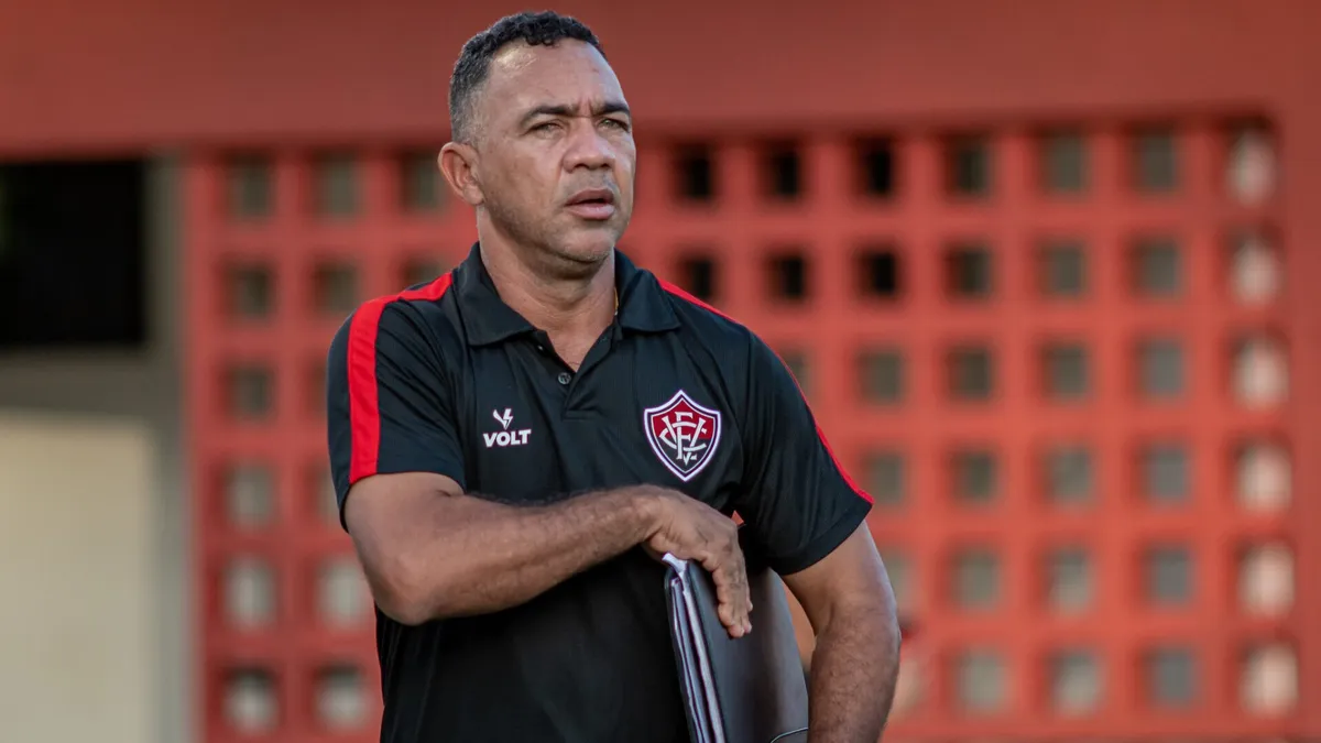Marcos Carvalho está de volta ao Vitória