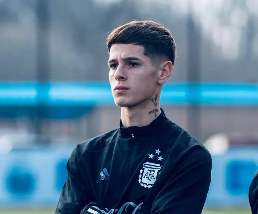 Alejandro Almaraz foi convocado para defender a sleção da Argentina Sub-20