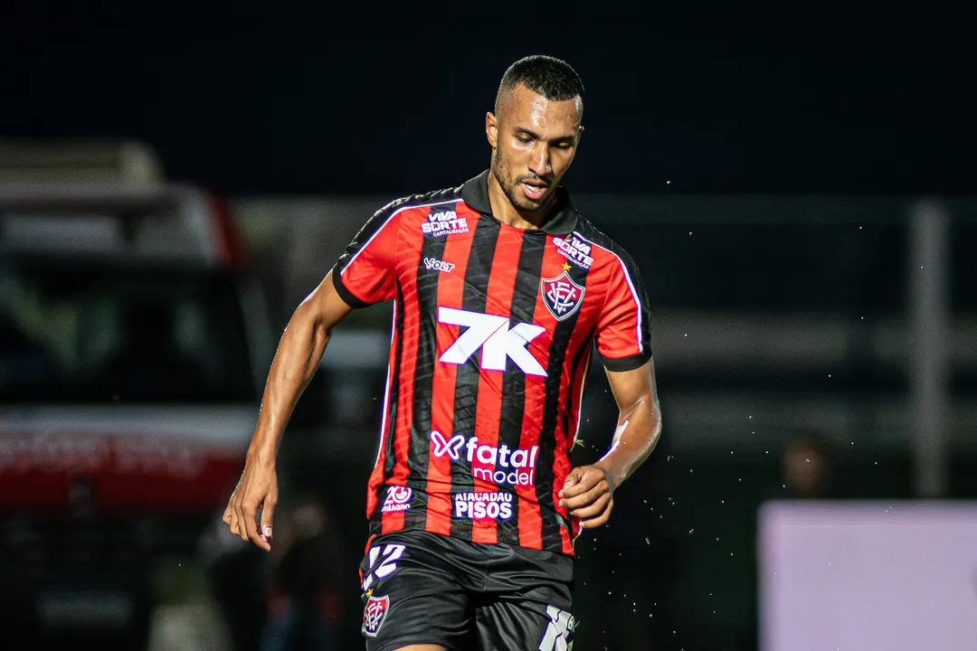 Lucas Braga, atacante do Vitória