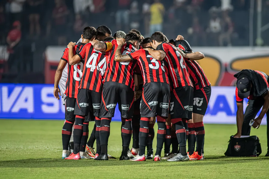 Vitória busca vencer o São Paulo pela primeira vez como visitante