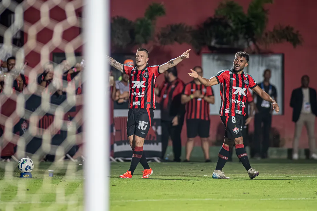 O Vitória encara o São Paulo pela 19ª rodada do Brasileirão