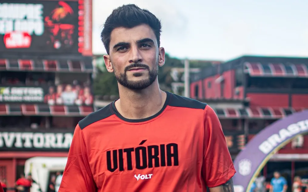 Rúben Ismael, volante do Vitória