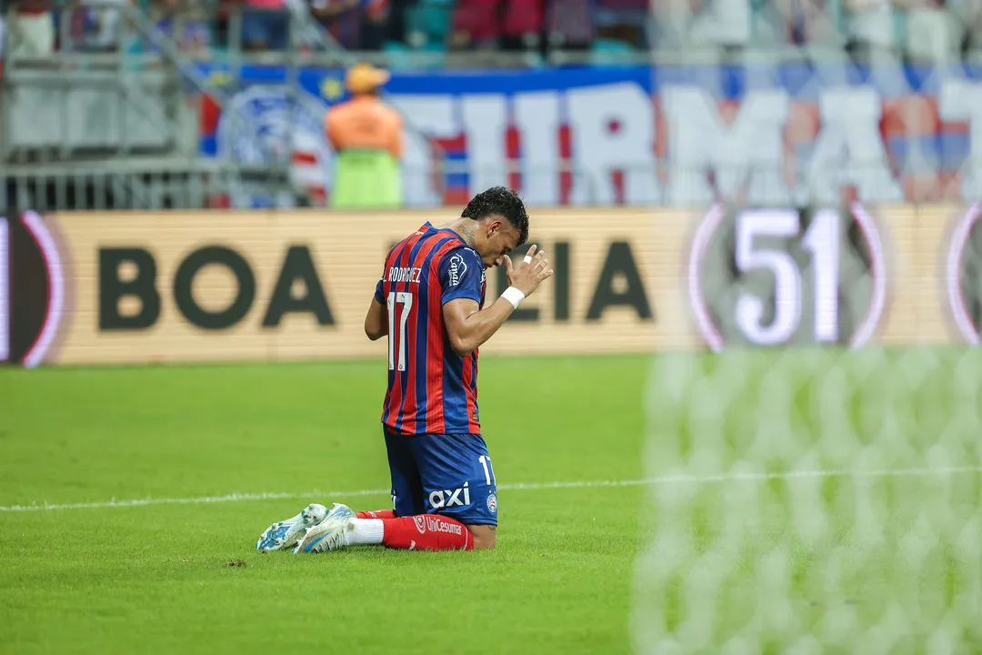 Lucho Rodríguez encerrou jejum de quatro meses ao marcar na vitória do Bahia por 3 a 0 sobre o Juventude, garantindo o retorno do Tricolor ao G-4 do Brasileirão Série A