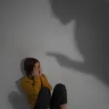 Adultização silenciosa: o que muitos pais fazem sem notar imagem