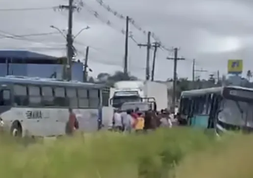 Primeiro acidente aconteceu por volta das 22h de sexta e o outro no sábado