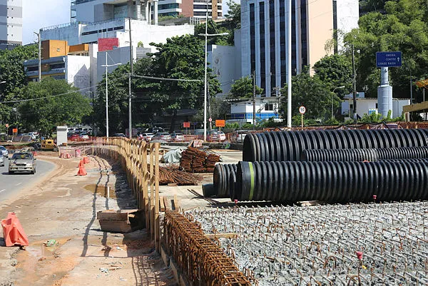 Empresas da construção civil  foram fortemente atingidas pela Lava Jato