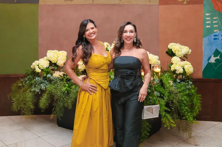 Lila Moraes foi prestigiar a amiga Lidiane no seu dia